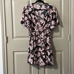 NWOT SHEIN Tie A-line dress